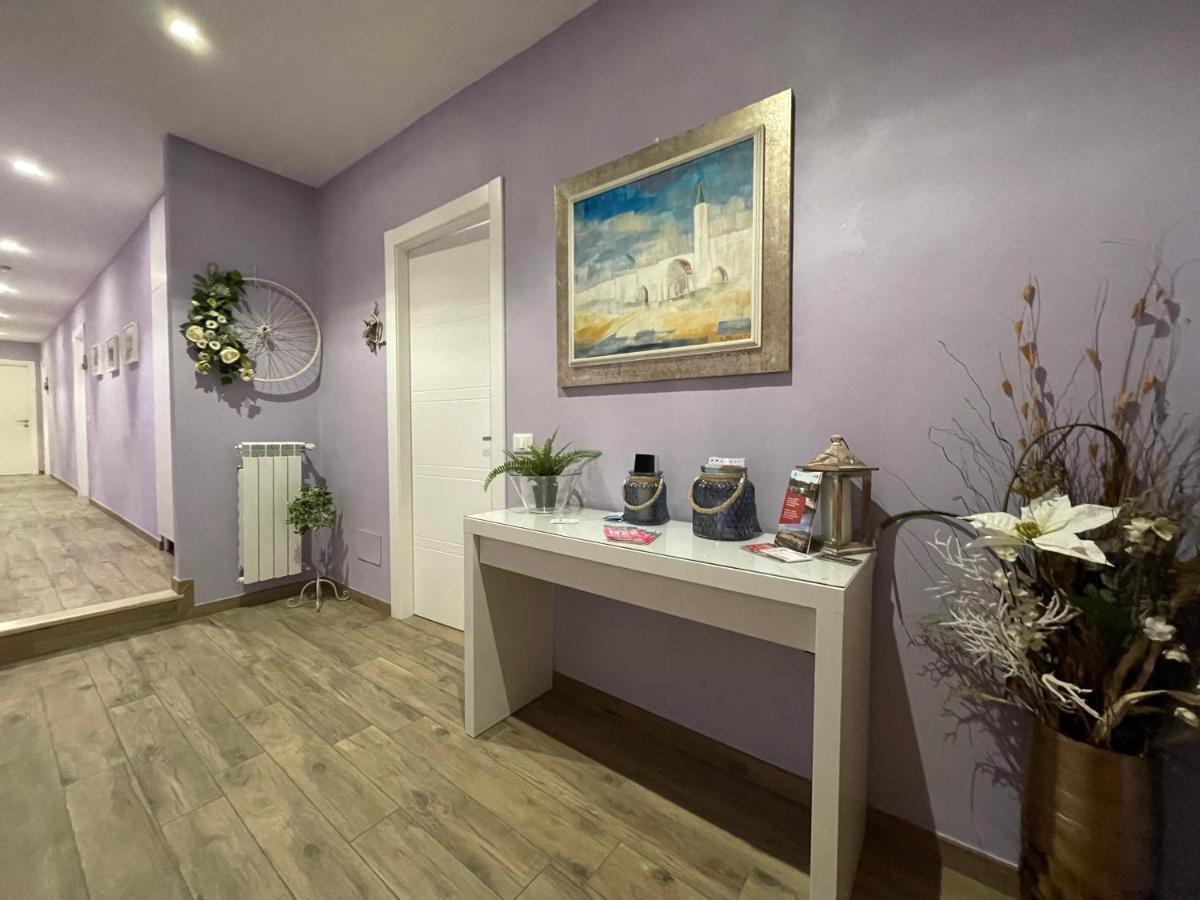 Porta Alla Croce Guest House فلورنس المظهر الخارجي الصورة