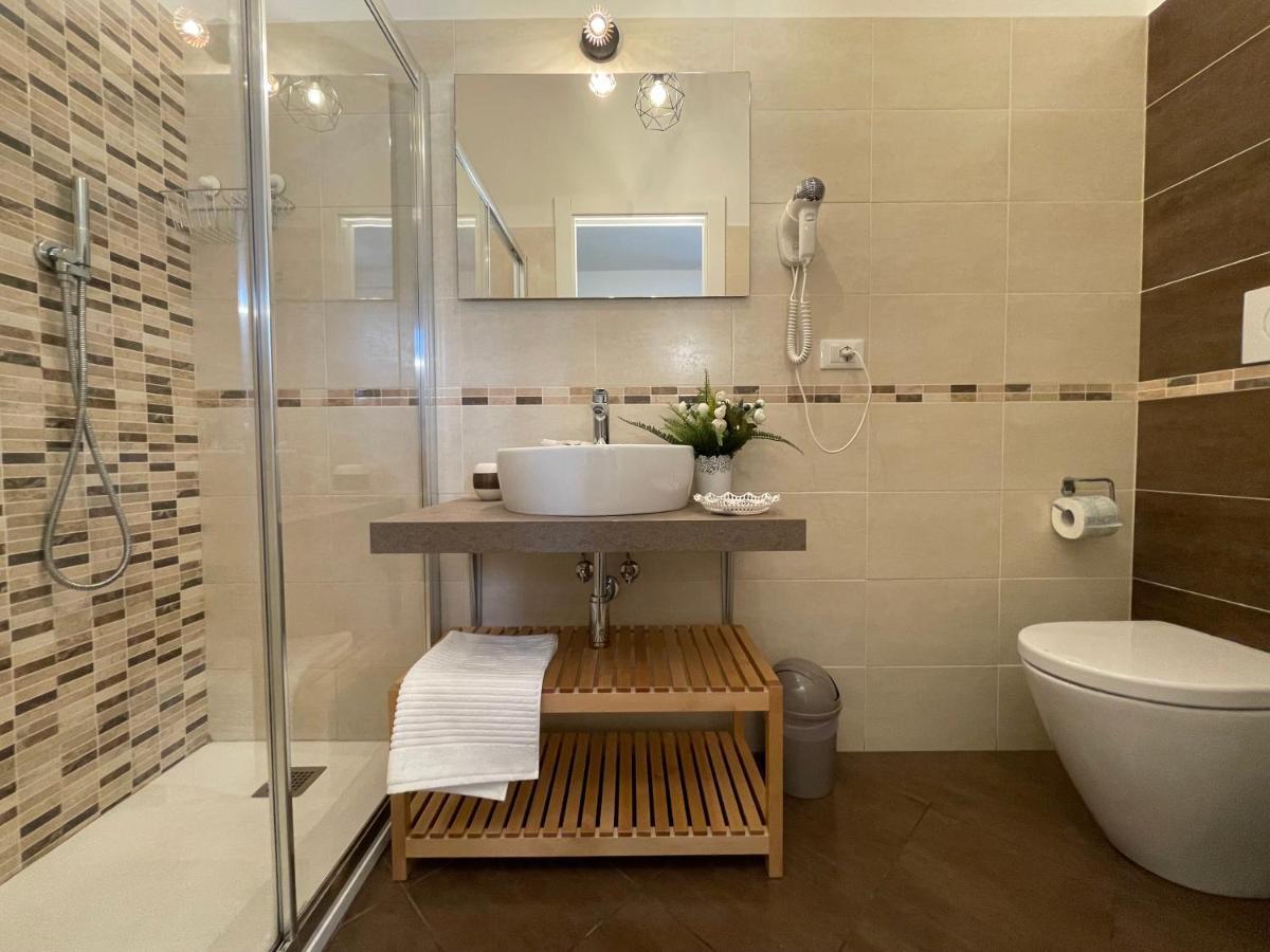 Porta Alla Croce Guest House فلورنس المظهر الخارجي الصورة