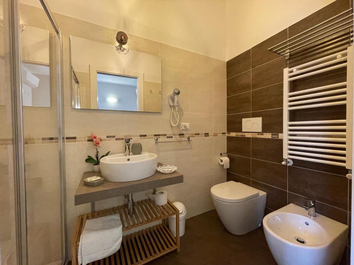 Porta Alla Croce Guest House فلورنس المظهر الخارجي الصورة